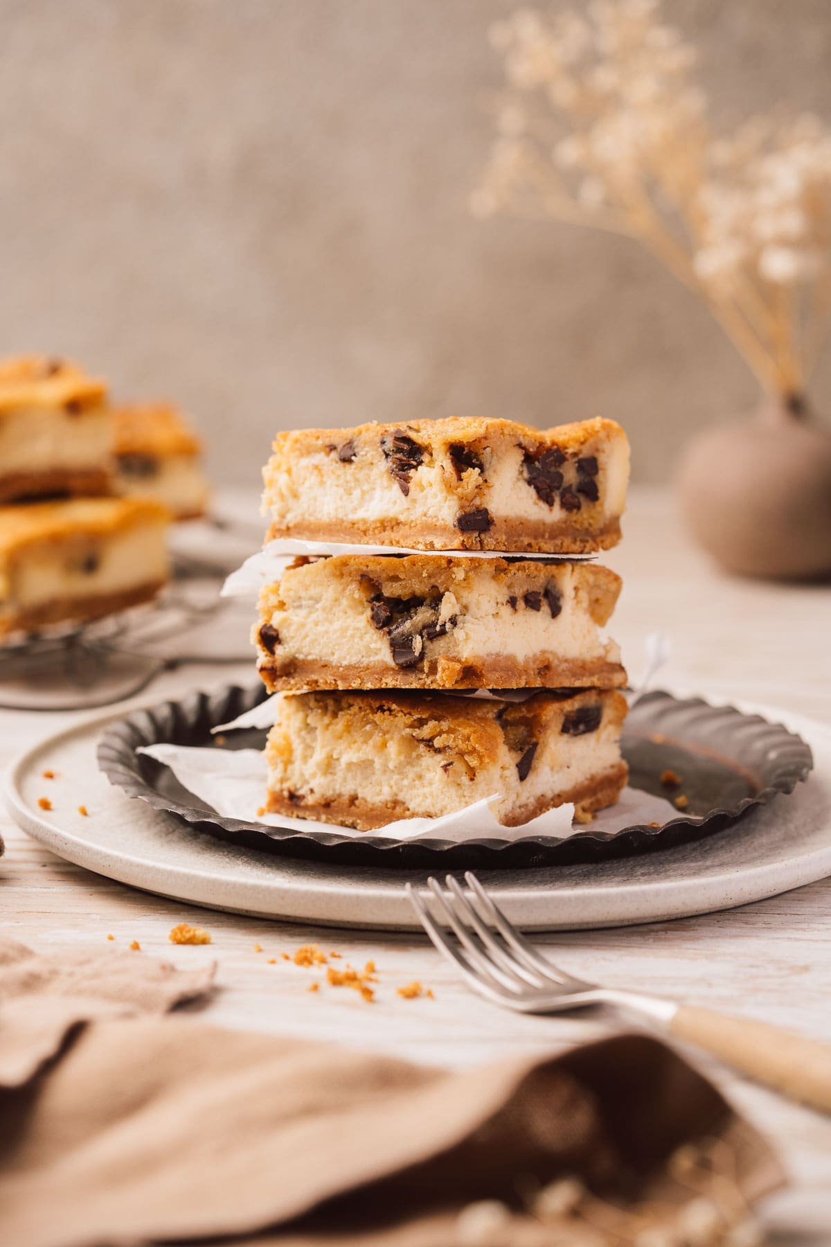 Cookie Dough Cheesecake Schnitten – Cremig, fudgy & himmlisch lecker!
