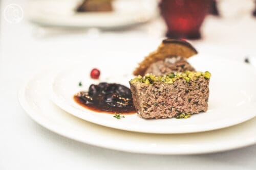 Rehterrine mit Pflaumenchutney mW 9 | Rezept für eine saftige Rehterrine mit Pfaumenchutney
