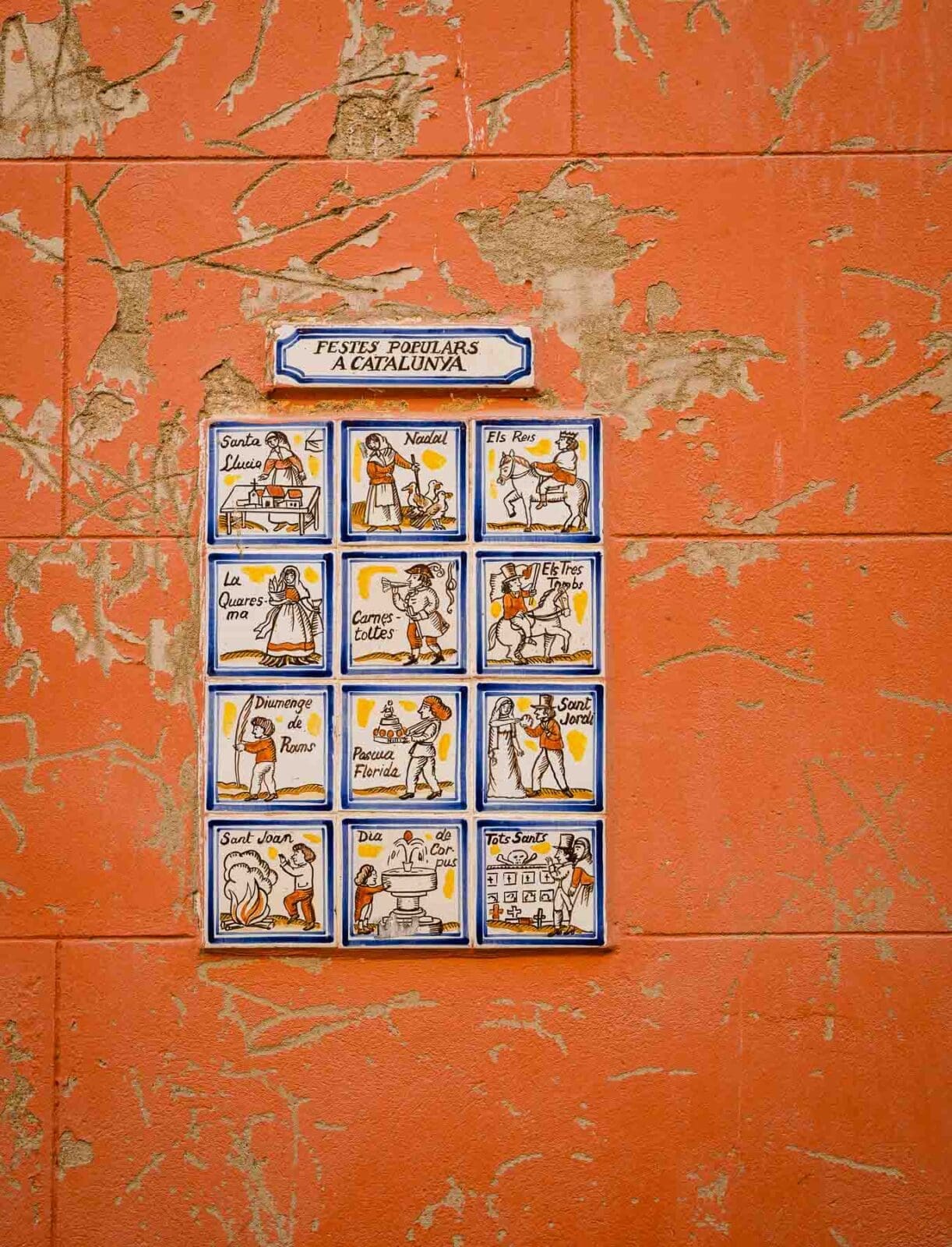 Barcelona Food Guide: Unsere Lieblingsorte in unserer Lieblingsstadt 40 Barcelona foodguide 79 | Barcelona ist unsere absolute Lieblingsstadt. Wir waren hier auf Hochzeitsreise, wir kennen gefühlt jede Gasse und trotzdem finden wir bei jedem Besuch etwas Neues. Weil sich in den letzten Jahren einiges getan hat, haben wir diesen Guide einmal komplett neu geschrieben. Alle Spots sind frisch besucht oder geprüft, geschlossene Läden sind rausgeflogen und ein paar neue Lieblinge dazugekommen.