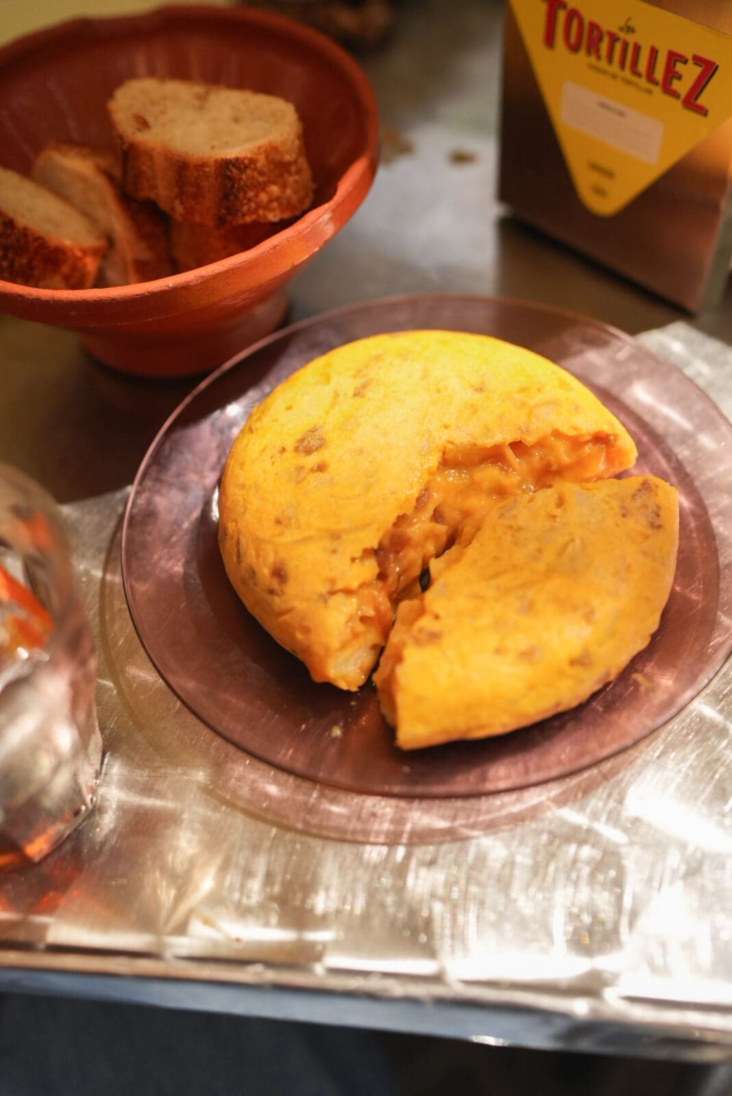 Barcelona Food Guide: Unsere Lieblingsorte in unserer Lieblingsstadt 10 DSC06642 | Barcelona ist unsere absolute Lieblingsstadt. Wir waren hier auf Hochzeitsreise, wir kennen gefühlt jede Gasse und trotzdem finden wir bei jedem Besuch etwas Neues. Weil sich in den letzten Jahren einiges getan hat, haben wir diesen Guide einmal komplett neu geschrieben. Alle Spots sind frisch besucht oder geprüft, geschlossene Läden sind rausgeflogen und ein paar neue Lieblinge dazugekommen.