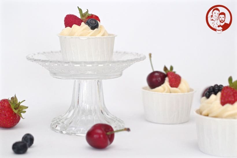 Cupcakes_Schoko_weiß_Früchte