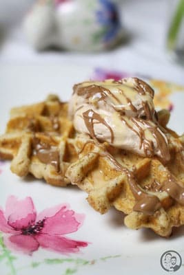 Haselnusswaffeln mit Nougatsahne 3 Haselnusswaffeln_Rezept_backen_Brunch