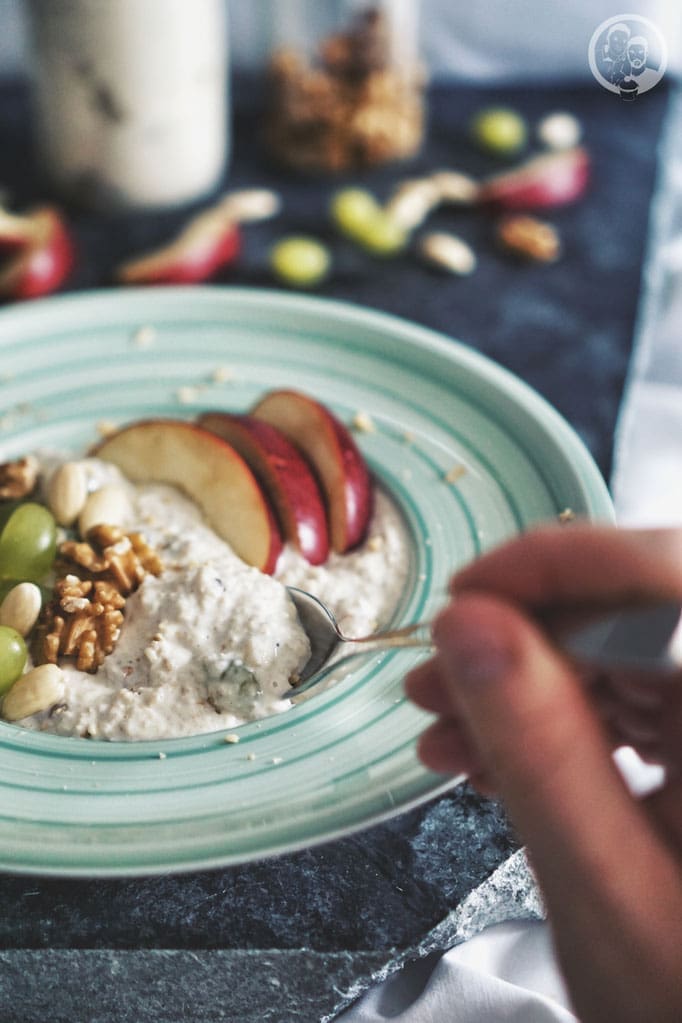 image 5 0 0 1 | Bei uns beiden wird so gut, wie nur am Wochenende so richtig gefrühstückt. Klar definiert jeder "richtiges" Frühstück anders. Für uns heißt das, ganz gemütlich mit noch warmen Brötchen, frischem Aufschnitt vom Metzger, Käse, Ei und Marmelade zusammen zu sitzen und dabei Pläne zu schmieden, für das, was so ansteht.