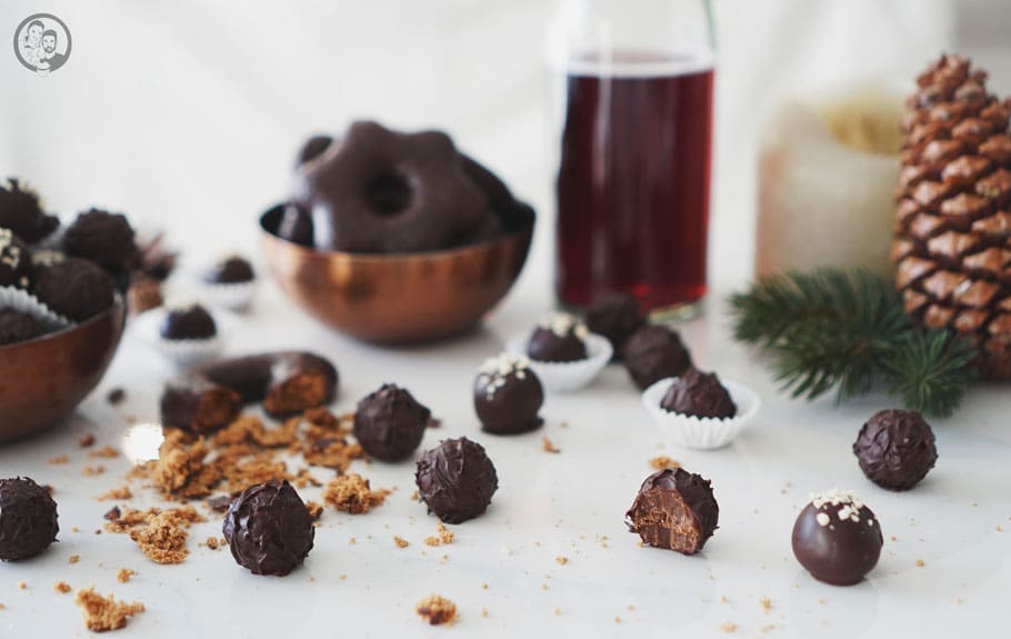 image 7 9 7 3 | Weiter geht‘s in unserer diesjährigen Pralinenmanufaktur. Die kleinen Sünden sind einfach so wandelbar und wir können uns so richtig austoben. Unsere heutige Lebkuchenpralinen kommen so richtig weihnachtlich daher.