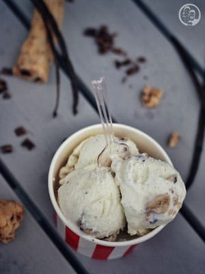 Cookie dough Icecream 3 image 8 0 5 | Jetzt hatten wir doch ein paar Tage das schönste Wetter überhaupt und da will uns der Wetterbericht schon wieder etwas von Wolken und Regen erzählen?! Wir sind gestern Abend auf jeden Fall wieder gelaufen, aus wenn es echt warm war. Aber wir sollten jetzt mal wirklich nicht schon wieder anfangen, zu jammern. Sind wir doch einfach mal zufrieden mit einigen schönen Tagen.
