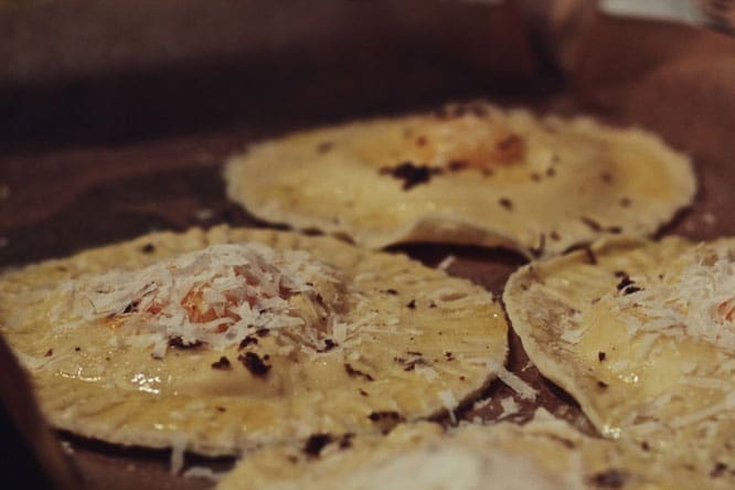 Trüffel-Ricotta Ravioli