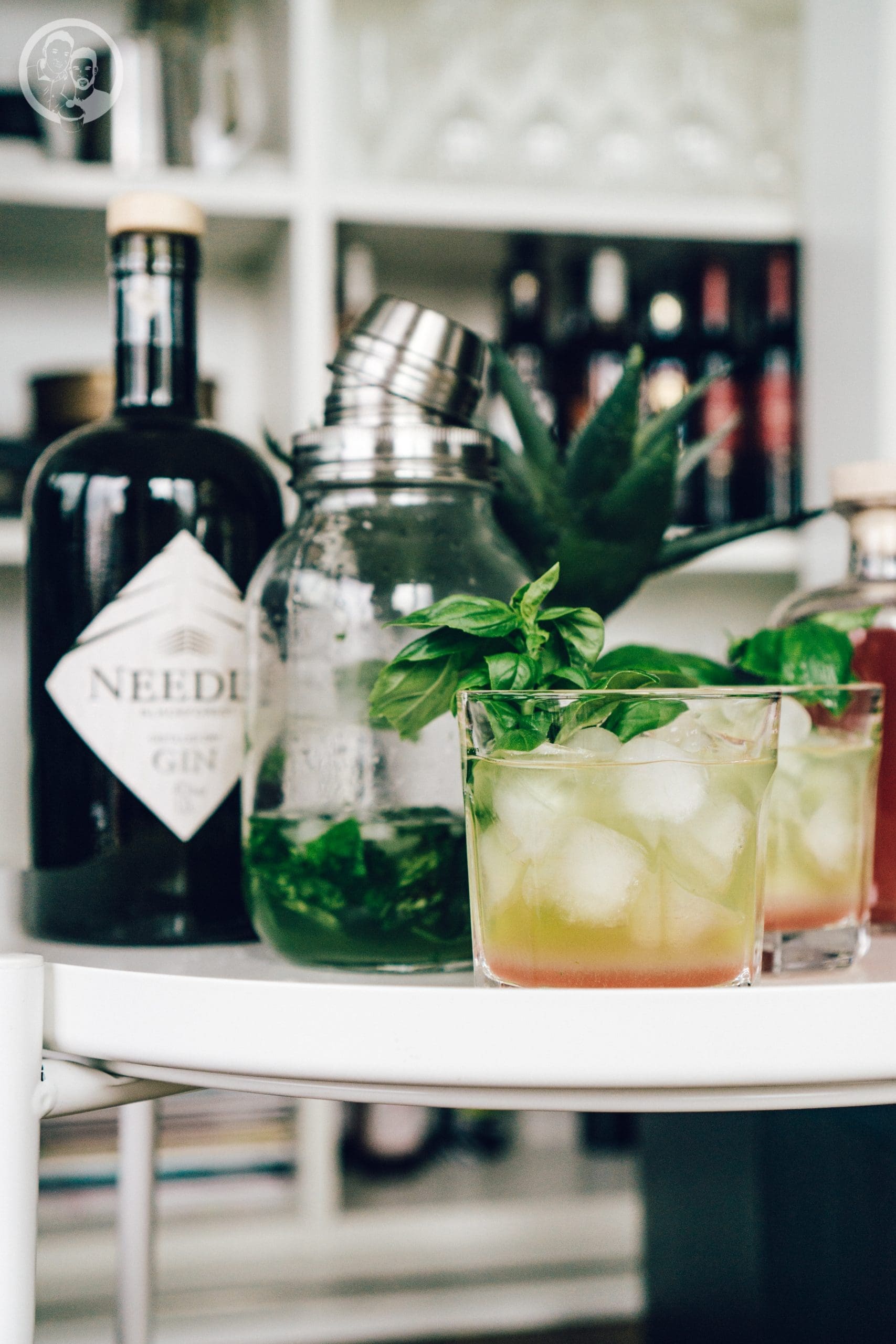 Rhubarb-Basil-Smash closeup