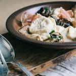 Ravioli mit Besteck