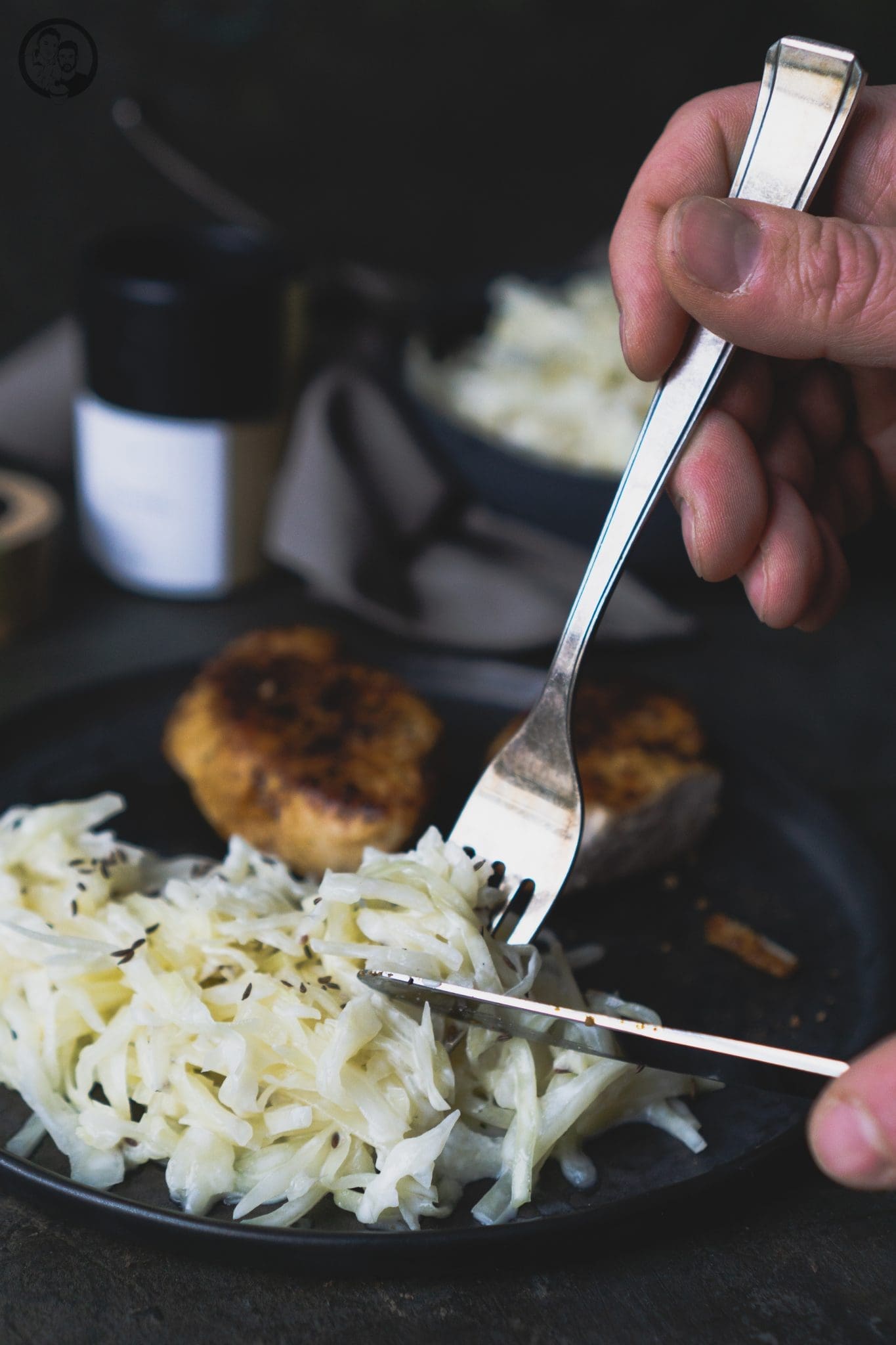 Klassischer Krautsalat 3 Beim Essen