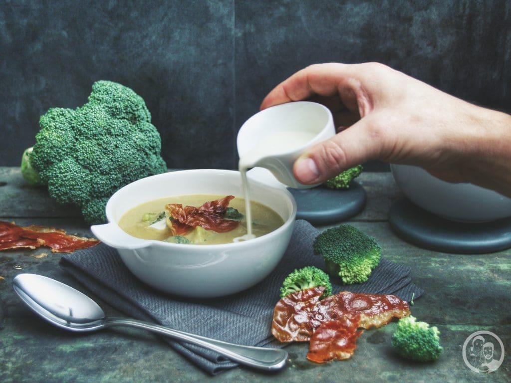 Rauchige Broccoli-Cremesuppe