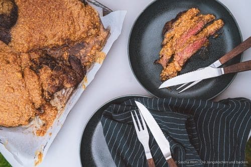 Entrecôte mit Erdnuss-Butter-Haube 15 Erdnuss Butter Haube 14 | Heute haben wir ein leckeres Grillrezept für euch und das ist ein wahres Geschmackserlebnis. Hochwertiges Entrecôte, bedeckt von einer Erdnuss-Butter-Haube! Gemeinsam mit ültje zeigen wir euch in den nächsten Monaten wieder einige spannende Rezeptideen rund um unsere liebste "Nuss" - die Erdnuss.