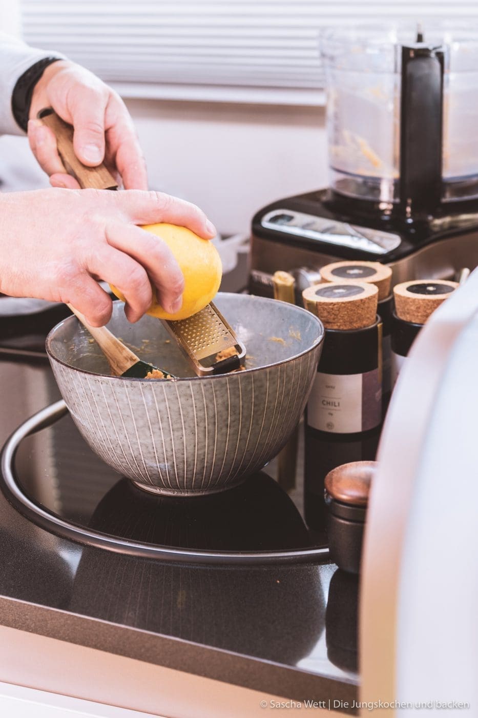 Erdnuss-Butter-Haube in Zubereitung