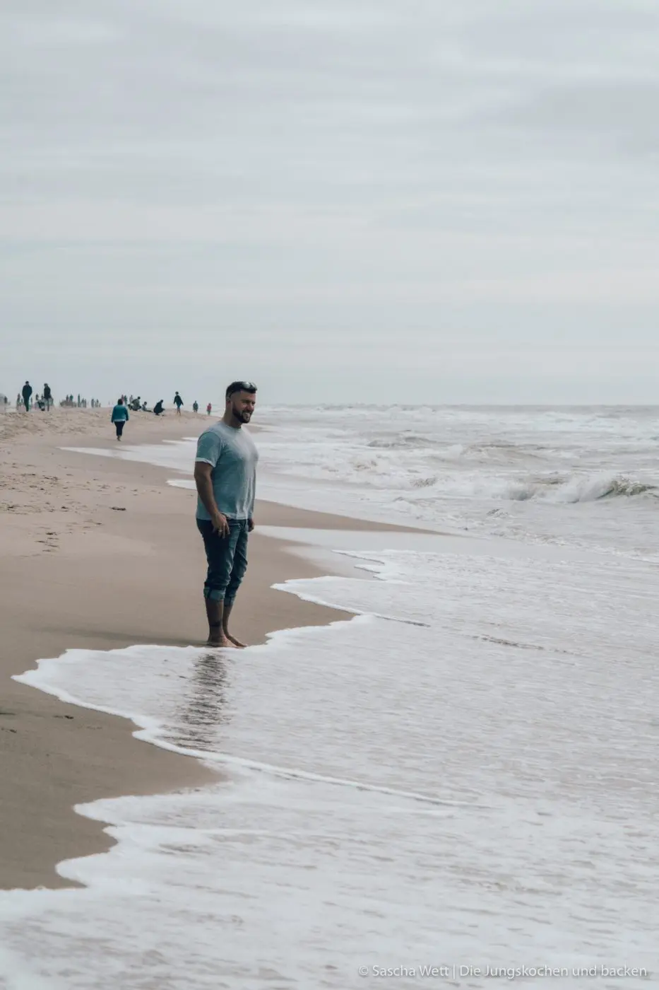 Hvide Sande - Kulinarische Highlights und Tipps | Dänemark 49 HvideSande Daenemark reise 48 | Wenn man, wie wir, in der Mitte von Deutschland lebt, ist es immer recht unterschiedlich, wohin es einen schon in Kindertagen so gezogen hat. Bei uns war es jeweils eher Richtung Süden. Mich an den Bodensee und Torsten nach Österreich und den Bayerischen Wald. Daher fehlte uns, bis heute, der Norden noch komplett und so ging es für uns dass erste Mal nach Dänemark. Um genau zu sein nach Hvide Sande. Heute werden wir euch unsere kulinarischen Highlights und ein paar Tipss zu diesem beliebten Ferienziel in Dänemark zeigen.