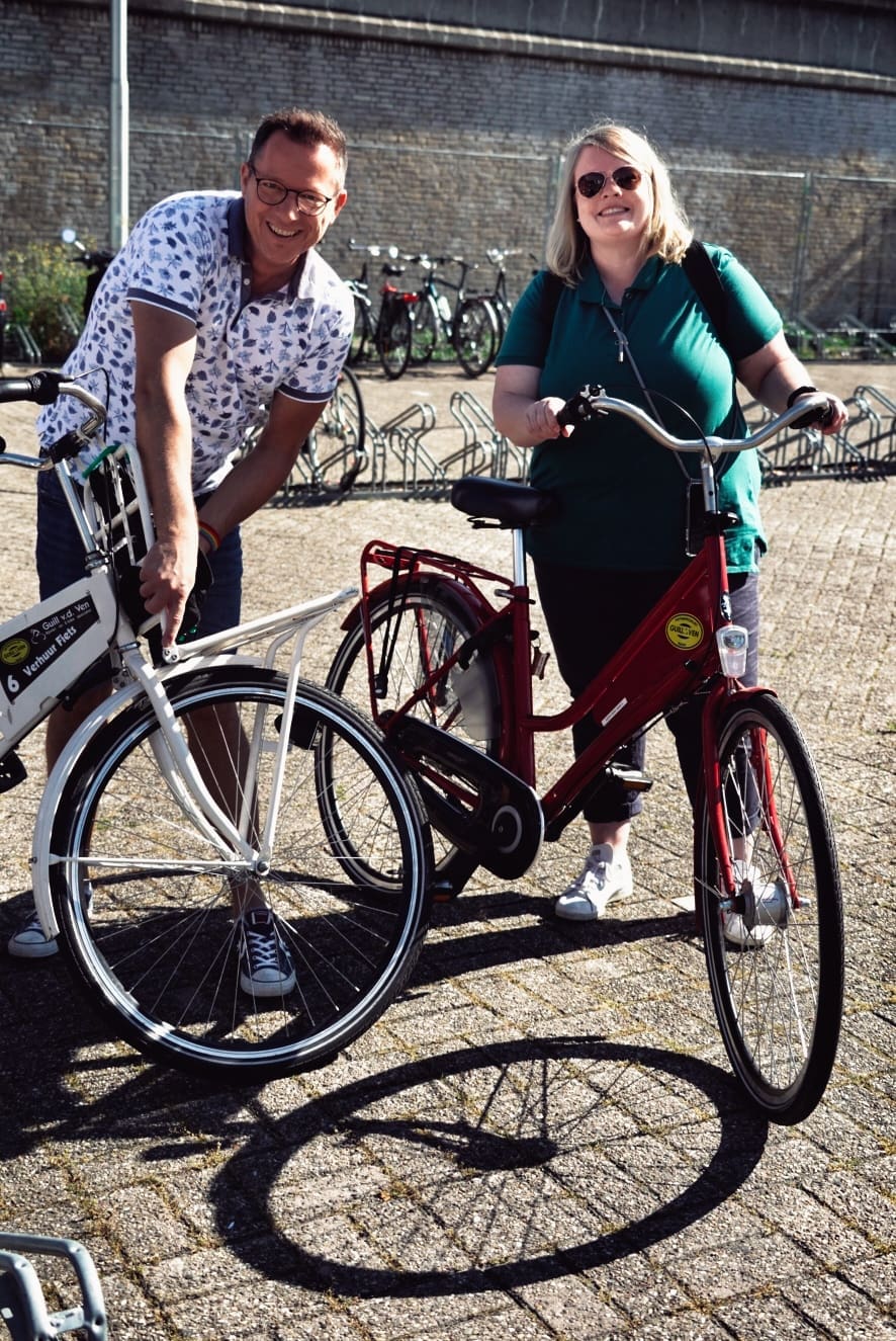 Foodguide Tilburg & Breda - Das Foodie-Paradies nebenan 11 JPEG Bild AE9C1DD2F3C4 1 | Wenn ihr wie wir im Westen der Republik wohnt, dann werdet ihr das kennen. Der schnellste Weg ans Meer ist der, zur niederländischen Küste! Genau da waren wir auch schon oft mit Freunden, aber das Landesinnere haben wir auch meist weniger beachtet. Dabei gibt es eine super spannende Region und das mal gerade 2 Stunden mit dem Auto entfernt - Brabant. Diese Region in den Niederlanden gilt als das Foodie-Paradies schlechthin und wir haben uns mehr als gefreut, genau diese Aussage einmal auf die Probe zu stellen. Also gibt es heute den ultimativen Foodguide für euch!