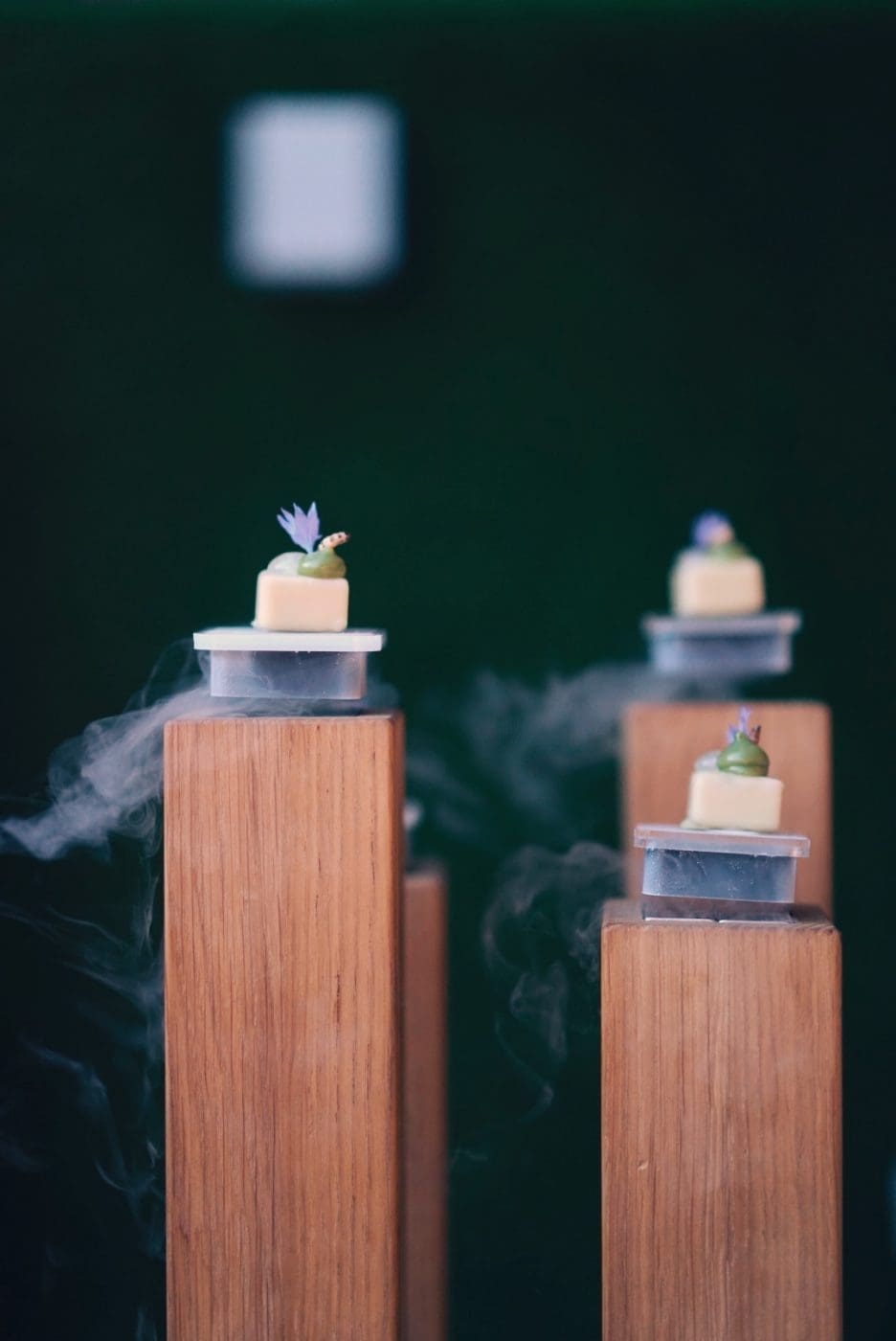 Foodguide Tilburg & Breda - Das Foodie-Paradies nebenan 51 JPEG Bild D3B9F2BF2B07 1 | Wenn ihr wie wir im Westen der Republik wohnt, dann werdet ihr das kennen. Der schnellste Weg ans Meer ist der, zur niederländischen Küste! Genau da waren wir auch schon oft mit Freunden, aber das Landesinnere haben wir auch meist weniger beachtet. Dabei gibt es eine super spannende Region und das mal gerade 2 Stunden mit dem Auto entfernt - Brabant. Diese Region in den Niederlanden gilt als das Foodie-Paradies schlechthin und wir haben uns mehr als gefreut, genau diese Aussage einmal auf die Probe zu stellen. Also gibt es heute den ultimativen Foodguide für euch!