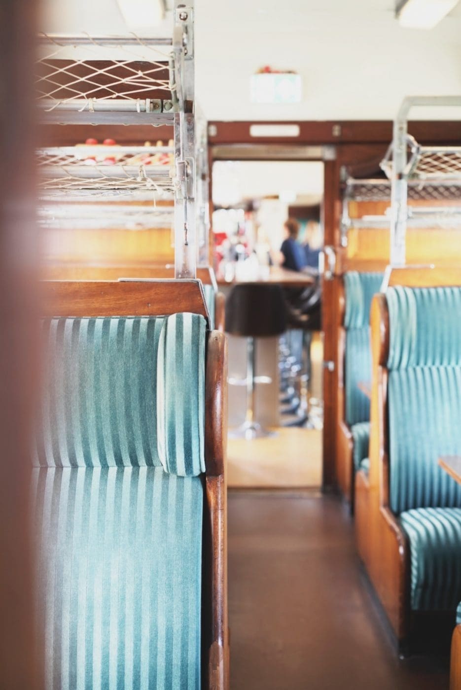 Foodguide Tilburg & Breda - Das Foodie-Paradies nebenan 44 LRG DJU9985 | Wenn ihr wie wir im Westen der Republik wohnt, dann werdet ihr das kennen. Der schnellste Weg ans Meer ist der, zur niederländischen Küste! Genau da waren wir auch schon oft mit Freunden, aber das Landesinnere haben wir auch meist weniger beachtet. Dabei gibt es eine super spannende Region und das mal gerade 2 Stunden mit dem Auto entfernt - Brabant. Diese Region in den Niederlanden gilt als das Foodie-Paradies schlechthin und wir haben uns mehr als gefreut, genau diese Aussage einmal auf die Probe zu stellen. Also gibt es heute den ultimativen Foodguide für euch!