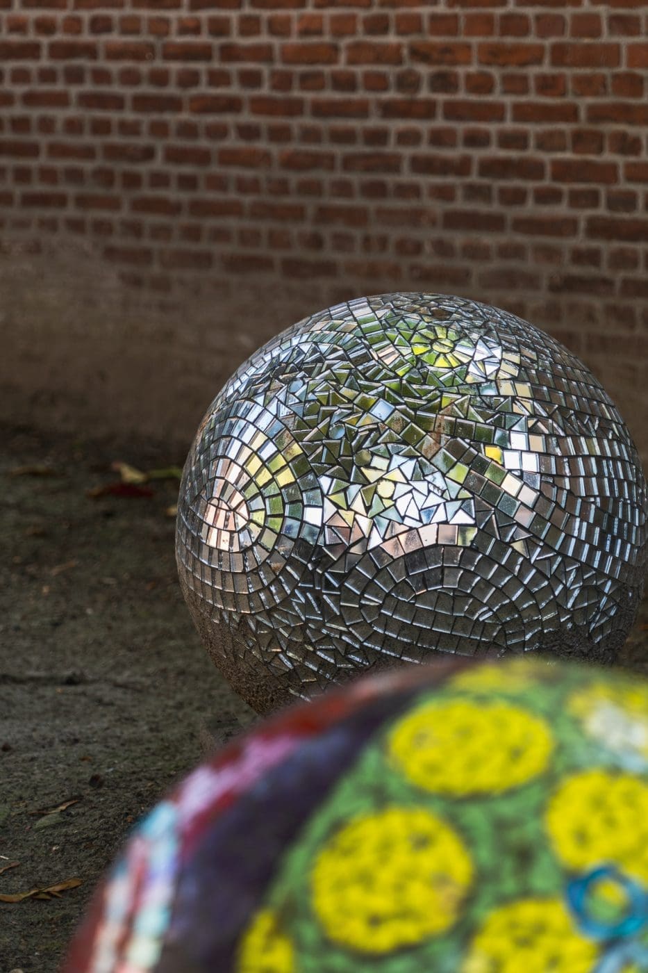 Foodguide Tilburg & Breda - Das Foodie-Paradies nebenan 2 Visit Brabant Tilburg 1 | Wenn ihr wie wir im Westen der Republik wohnt, dann werdet ihr das kennen. Der schnellste Weg ans Meer ist der, zur niederländischen Küste! Genau da waren wir auch schon oft mit Freunden, aber das Landesinnere haben wir auch meist weniger beachtet. Dabei gibt es eine super spannende Region und das mal gerade 2 Stunden mit dem Auto entfernt - Brabant. Diese Region in den Niederlanden gilt als das Foodie-Paradies schlechthin und wir haben uns mehr als gefreut, genau diese Aussage einmal auf die Probe zu stellen. Also gibt es heute den ultimativen Foodguide für euch!