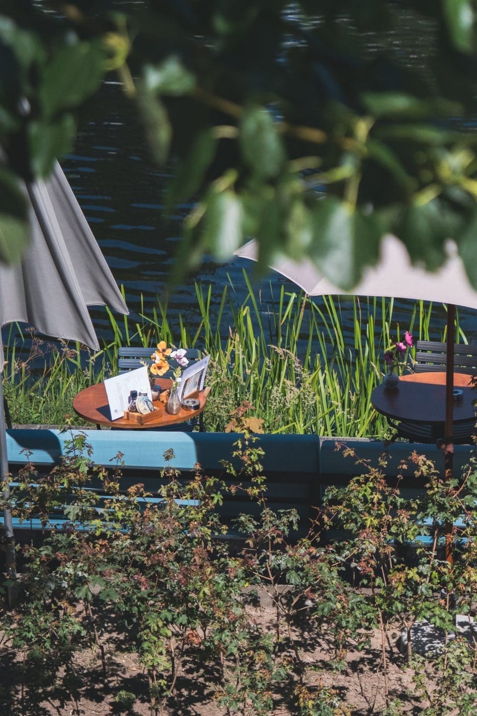 Foodguide Tilburg & Breda - Das Foodie-Paradies nebenan 17 Visit Brabant Tilburg 11 | Wenn ihr wie wir im Westen der Republik wohnt, dann werdet ihr das kennen. Der schnellste Weg ans Meer ist der, zur niederländischen Küste! Genau da waren wir auch schon oft mit Freunden, aber das Landesinnere haben wir auch meist weniger beachtet. Dabei gibt es eine super spannende Region und das mal gerade 2 Stunden mit dem Auto entfernt - Brabant. Diese Region in den Niederlanden gilt als das Foodie-Paradies schlechthin und wir haben uns mehr als gefreut, genau diese Aussage einmal auf die Probe zu stellen. Also gibt es heute den ultimativen Foodguide für euch!