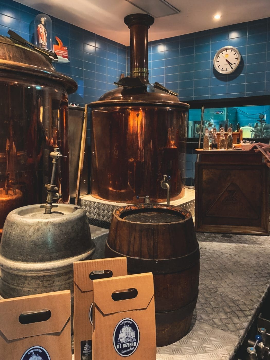 Foodguide Tilburg & Breda - Das Foodie-Paradies nebenan 77 Visit Brabant Tilburg 35 2 | Wenn ihr wie wir im Westen der Republik wohnt, dann werdet ihr das kennen. Der schnellste Weg ans Meer ist der, zur niederländischen Küste! Genau da waren wir auch schon oft mit Freunden, aber das Landesinnere haben wir auch meist weniger beachtet. Dabei gibt es eine super spannende Region und das mal gerade 2 Stunden mit dem Auto entfernt - Brabant. Diese Region in den Niederlanden gilt als das Foodie-Paradies schlechthin und wir haben uns mehr als gefreut, genau diese Aussage einmal auf die Probe zu stellen. Also gibt es heute den ultimativen Foodguide für euch!