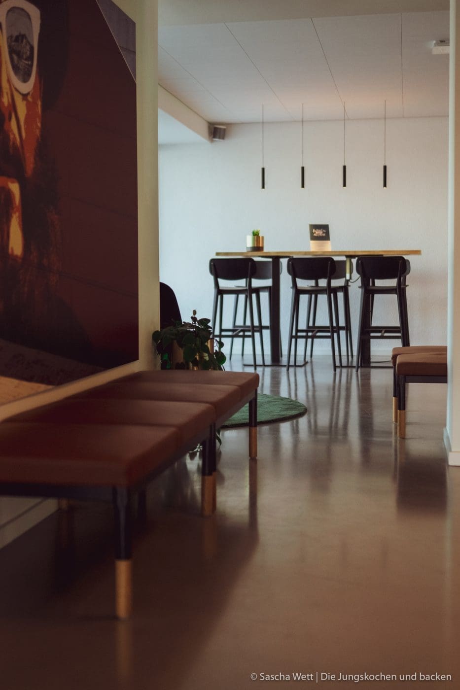 Ein Wochenende in Aalborg | Tour-Guide 2 Aalborg visitdenmark 63 | Dieses Jahr war, was das Reisen angeht, ganz klar von einem Land geprägt - Dänemark! Gleich zweimal hat es uns dieses Jahr in den Norden verschlagen. Nachdem wir die Nordsee im schönen Hvide Sande in vollen Zügen genießen konnten, ging es dieses Mal mehr ins Landesinnere. Die dänische Großstadt Aalborg in Nordjütland galt es zu erkunden. Und wie ihr wisst, gehen bei uns zwei Aspekte immer Hand in Hand. Reisen und Kulinarik. Beide sind für uns eng verbunden, daher ist es selbstverständlich, dass wir euch mit einem Foodguide zu Aalborg versorgen. Was kann man an einem Wochenende in Aalborg erleben? Was sollte man gesehen haben? Und am Wichtigsten, wo solltet ihr gegessen haben?