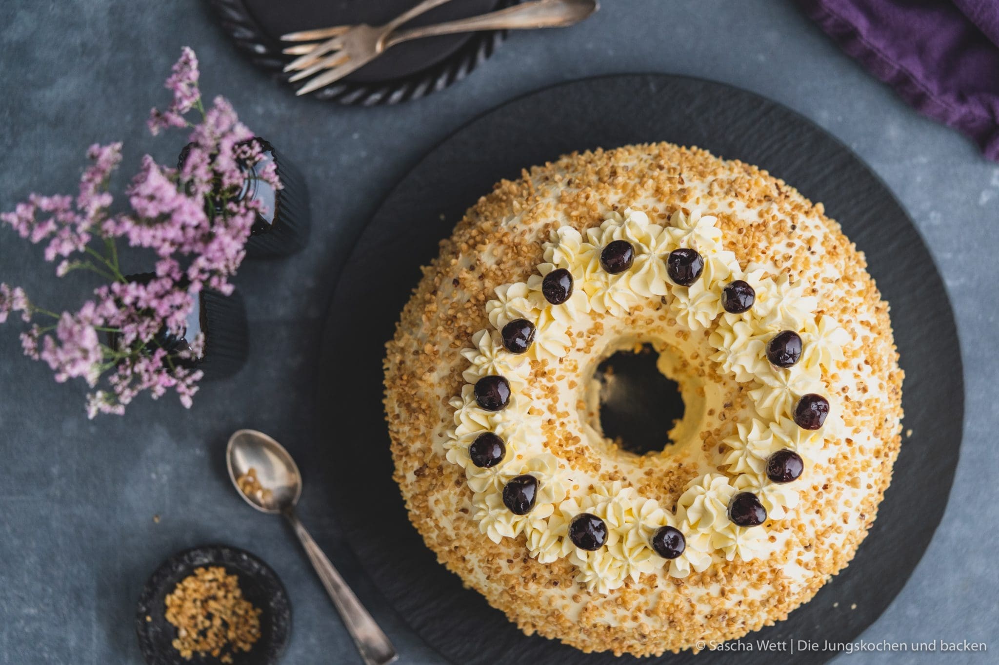 Frankfurter Kranz als fertige Torte