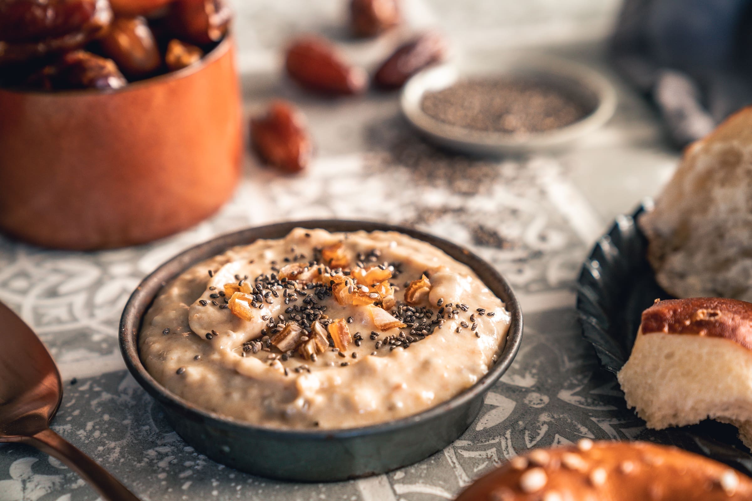 Dattel-Chia Dip – Der darf bei keiner Grillparty fehlen!