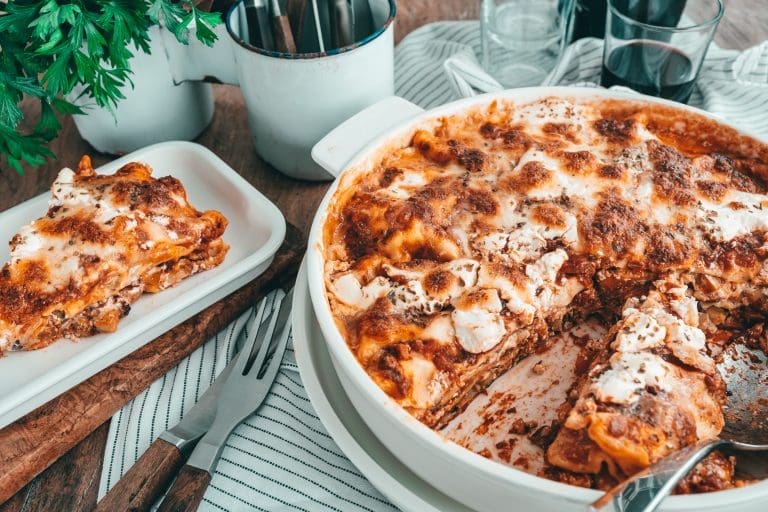Gemüselasagen VilleroyBoch 18 | Es gibt kaum etwas, das so zuverlässig glücklich macht wie ein Teller Pasta – oder ein cremiges Risotto. Kein Wunder, dass diese Gerichte bei uns ständig auf dem Tisch stehen.