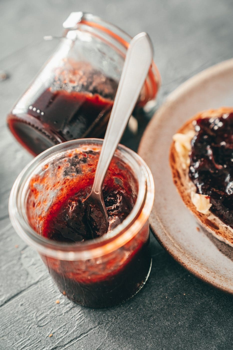 Zwetschgenmus von Oma Lore - Ihr Geheimrezept 11 Rezept für das weltbeste Zwetschgenmus nach Oma Lores Geheimrezept. Alleine der Duft wird euch schon begeistern und dann heißt es nur noch Genießen!