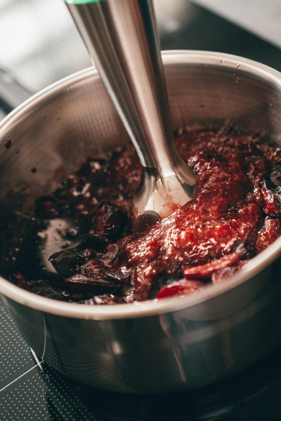 Zwetschgenmus von Oma Lore - Ihr Geheimrezept 3 Rezept für das weltbeste Zwetschgenmus nach Oma Lores Geheimrezept. Alleine der Duft wird euch schon begeistern und dann heißt es nur noch Genießen!