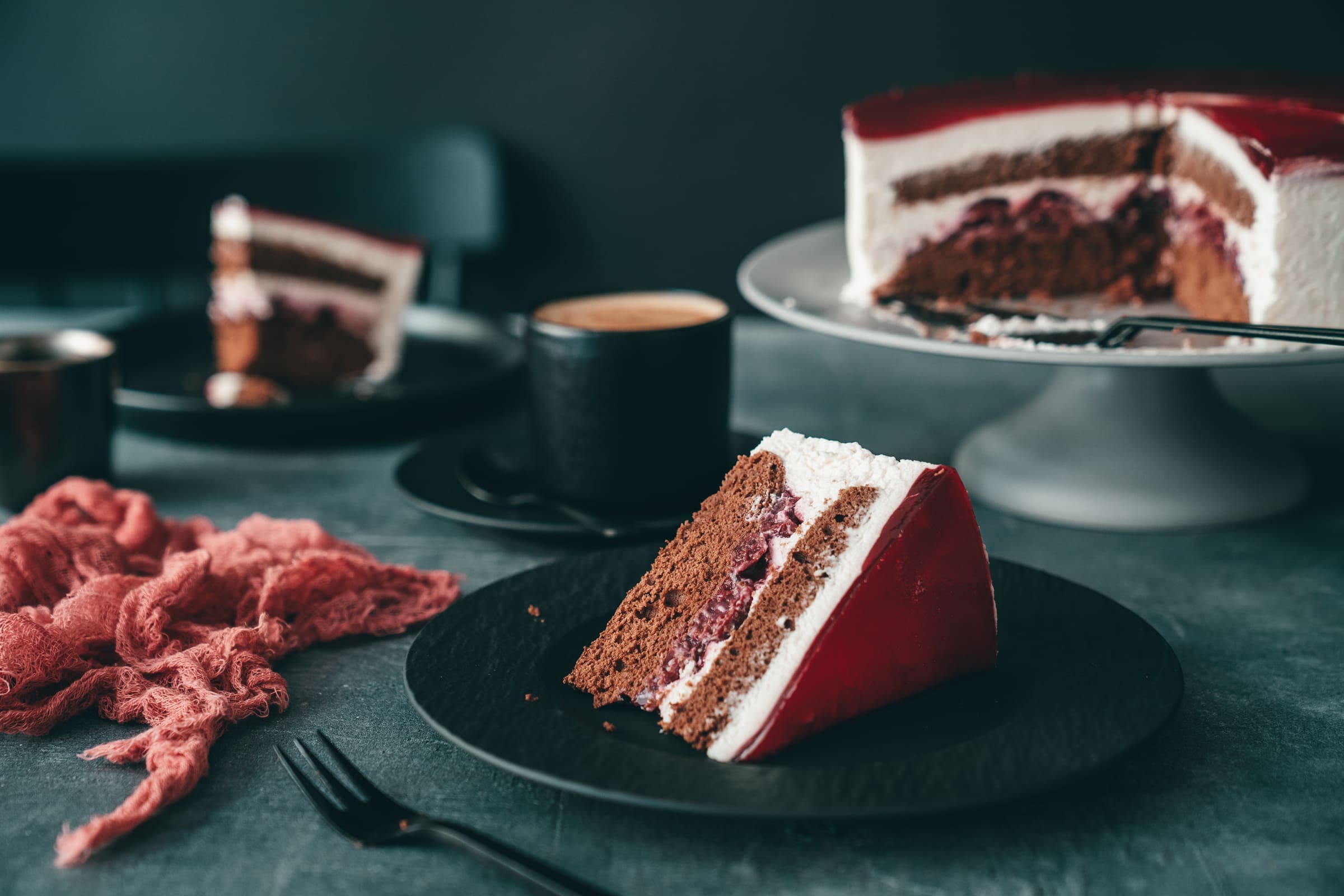 Schwarzwälder Schneewittchenkuchen - Aus zwei mach eins! 12 Schwarzwälder Schneewittchenkuchen – Aus zwei mach eins!