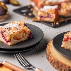Zwetschgenkuchen mit Streusel 2 | Erdbeerträume werden wahr: Diese 6 Erdbeerrezepte musst du diesen Sommer probieren!
