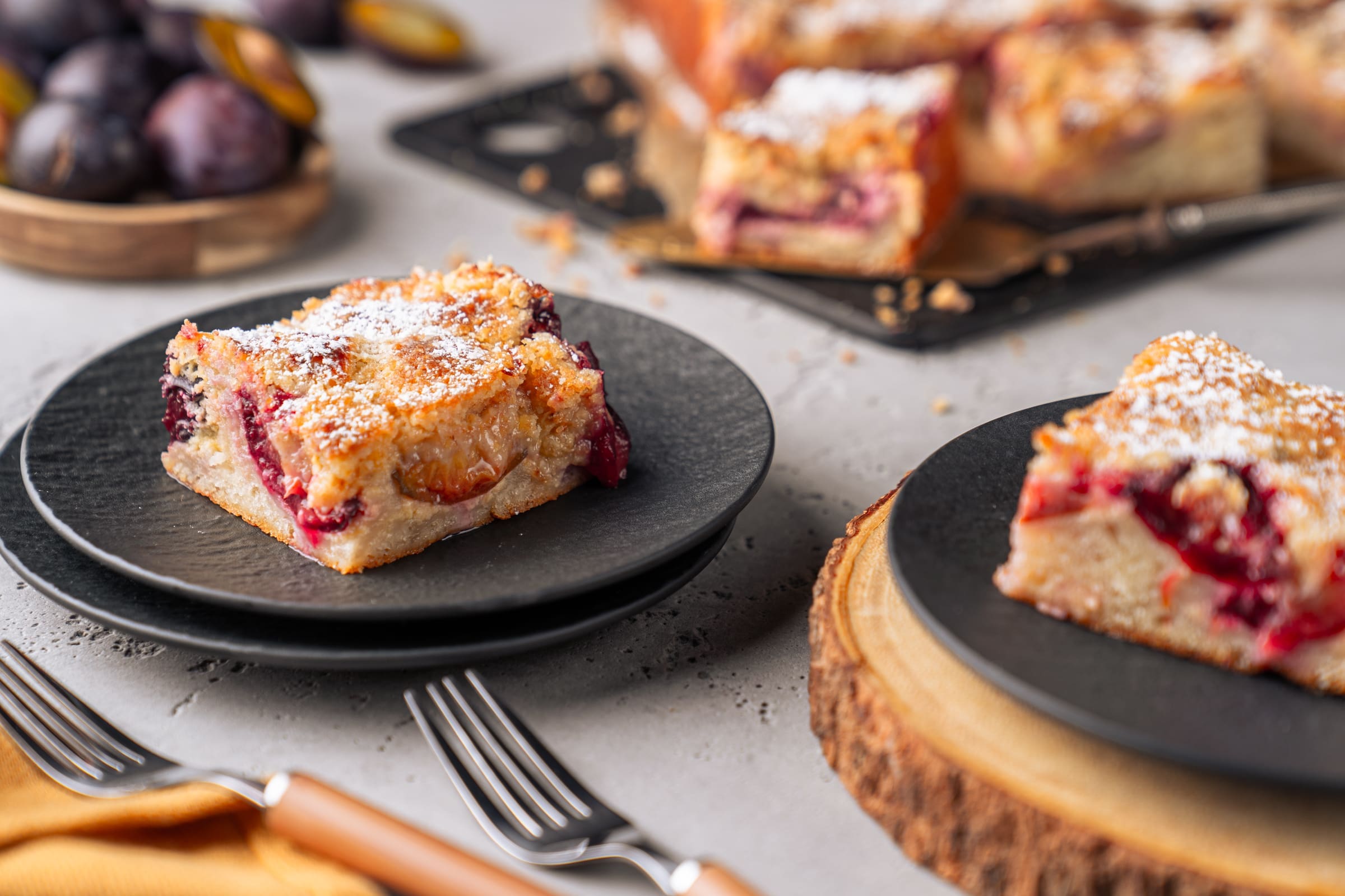 Streusel-Cheesecake mit Zwetschgen | Pflaumenkuchen-Deluxe!