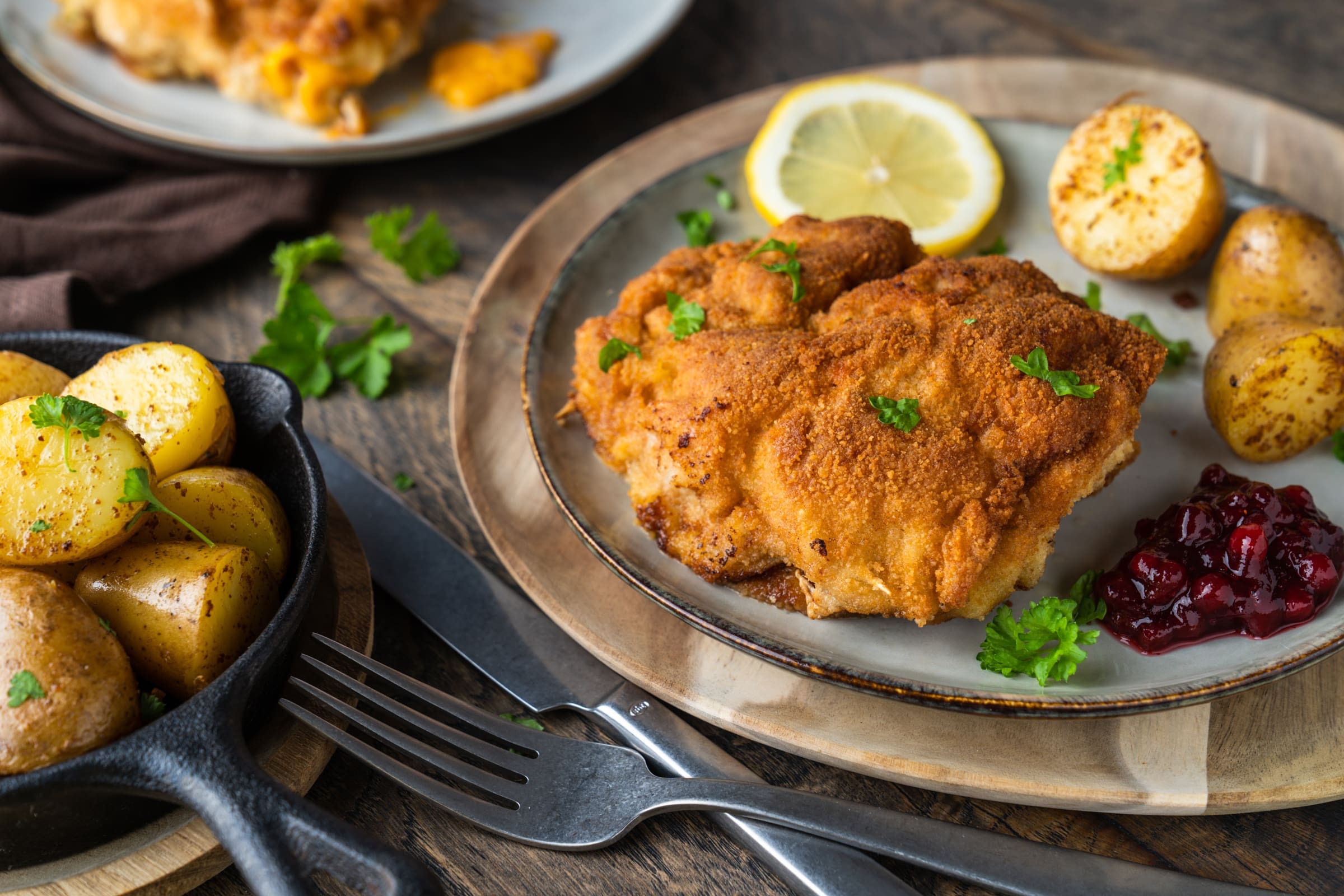 Cordon Bleu mit würzigem Senf und Knoblauch aus der Butterschmalz-Pfanne