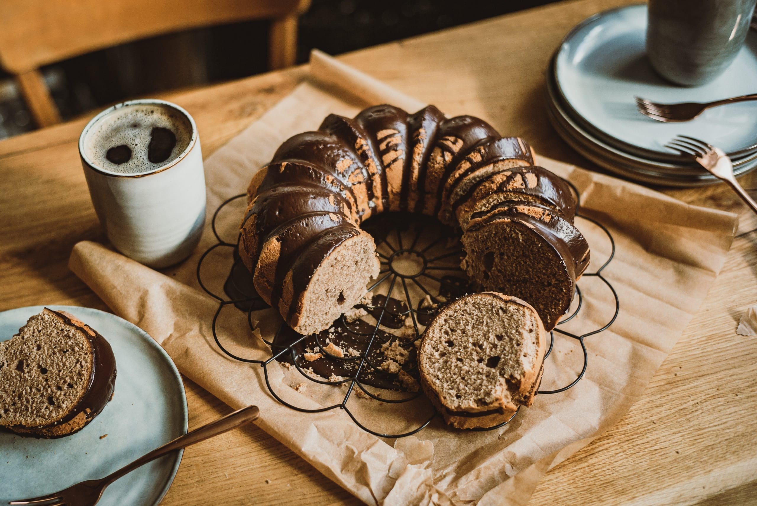 Einfacher Nuss-Nougat Gugelhupf - Deine liebste Nougat-Creme als Kuchen 5 Einfacher Nuss-Nougat Gugelhupf – Deine liebste Nougat-Creme als Kuchen