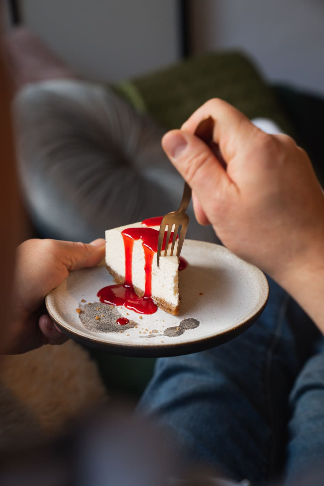 Cheesecake mit Keksboden und Frischkäsemasse – typisch New York Style