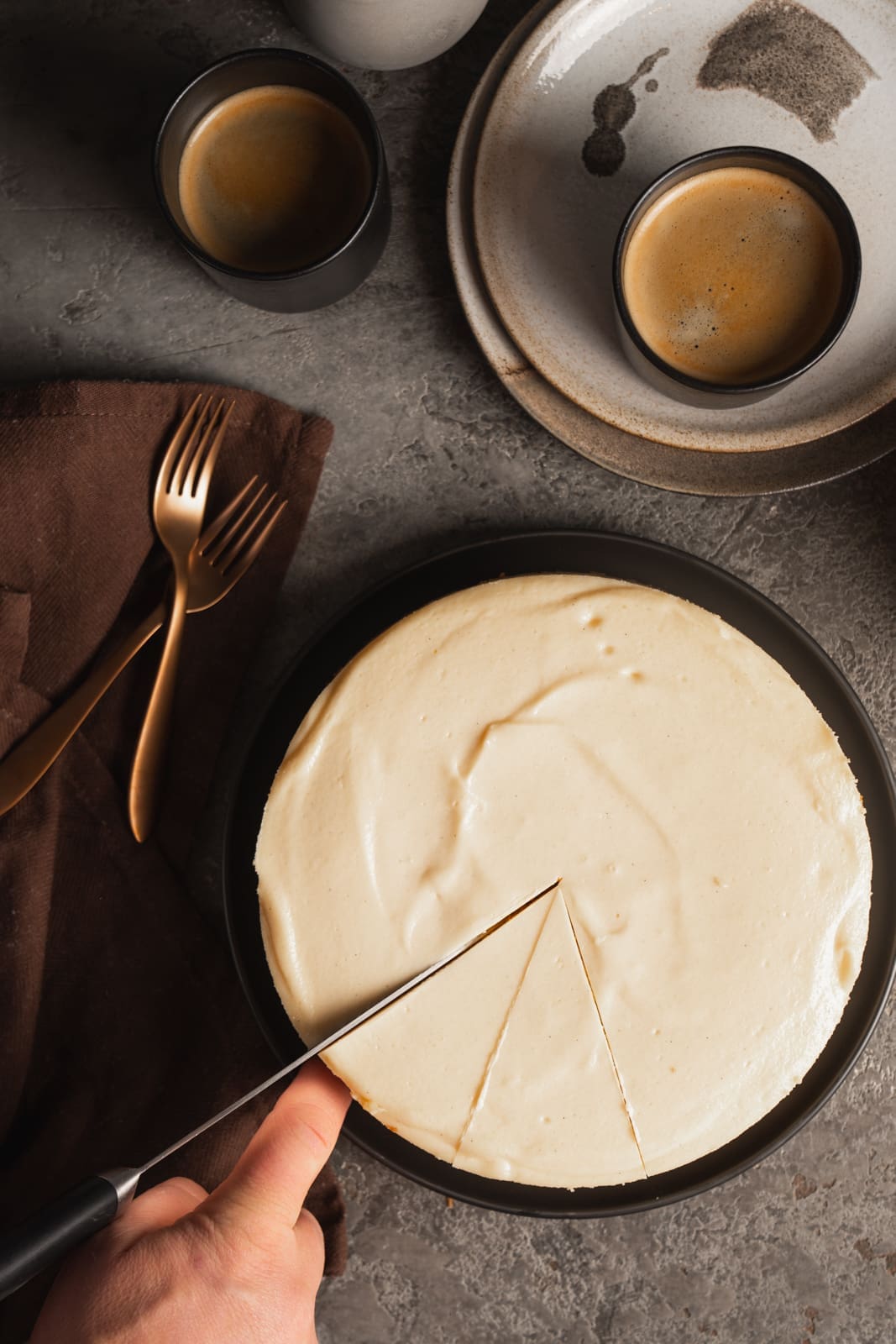 Rezept für den perfekten New York Cheesecake nach Martha Stewart. Mit einer leckeren Fruchtsauce als Topping.