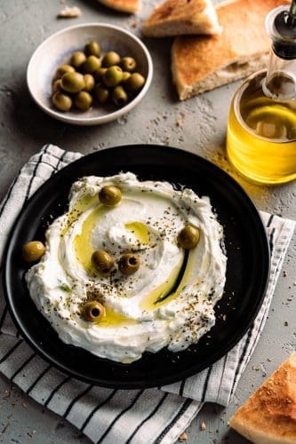 Tzatziki aus Weidemilch Joghurt 5 Euer Tzatziki Rezept. cremiger Genuss wie in Griechenland. Und so macht ihr das beste Tzatziki selbst. Mit unserem Tipp für perfekte Konsistenz!