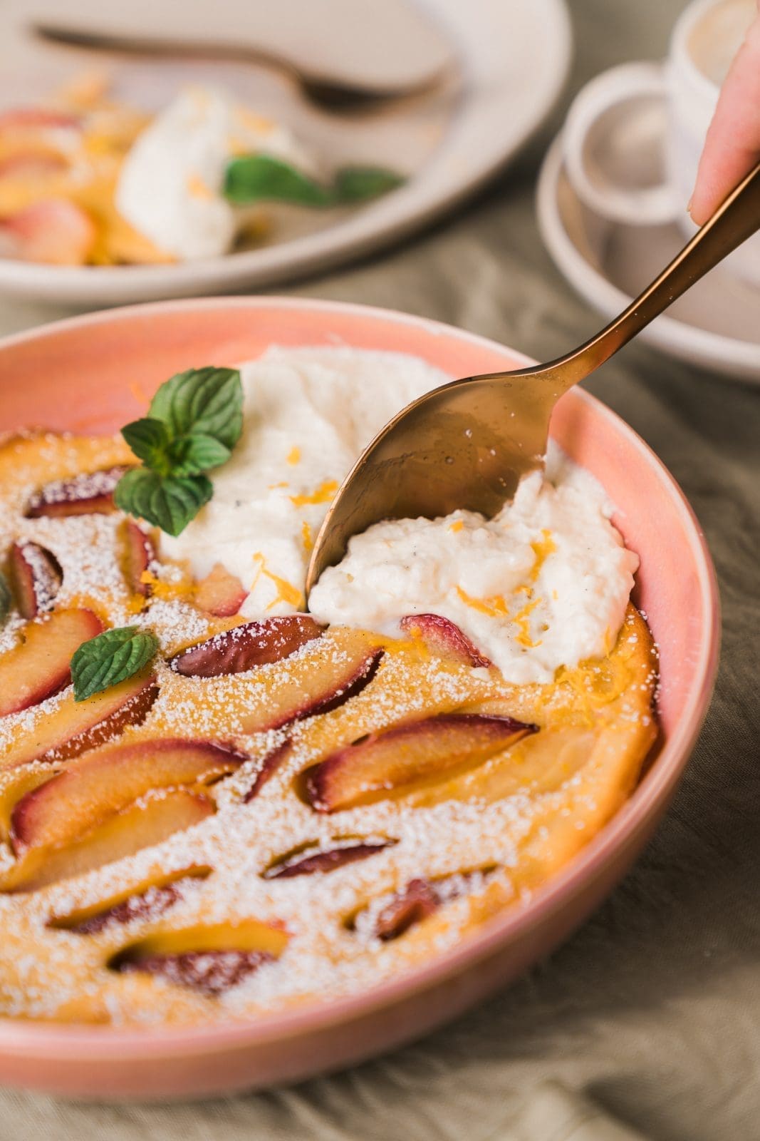 Pflaumen Clafoutis | Spätsommer auf dem Tisch 5 Rezept für eine schnell zubereitete Pflaumen Clafoutis. Bringt den Spätsommer auf den Tisch! Absolut gelingsicher und auch für Anfänger geeignet.