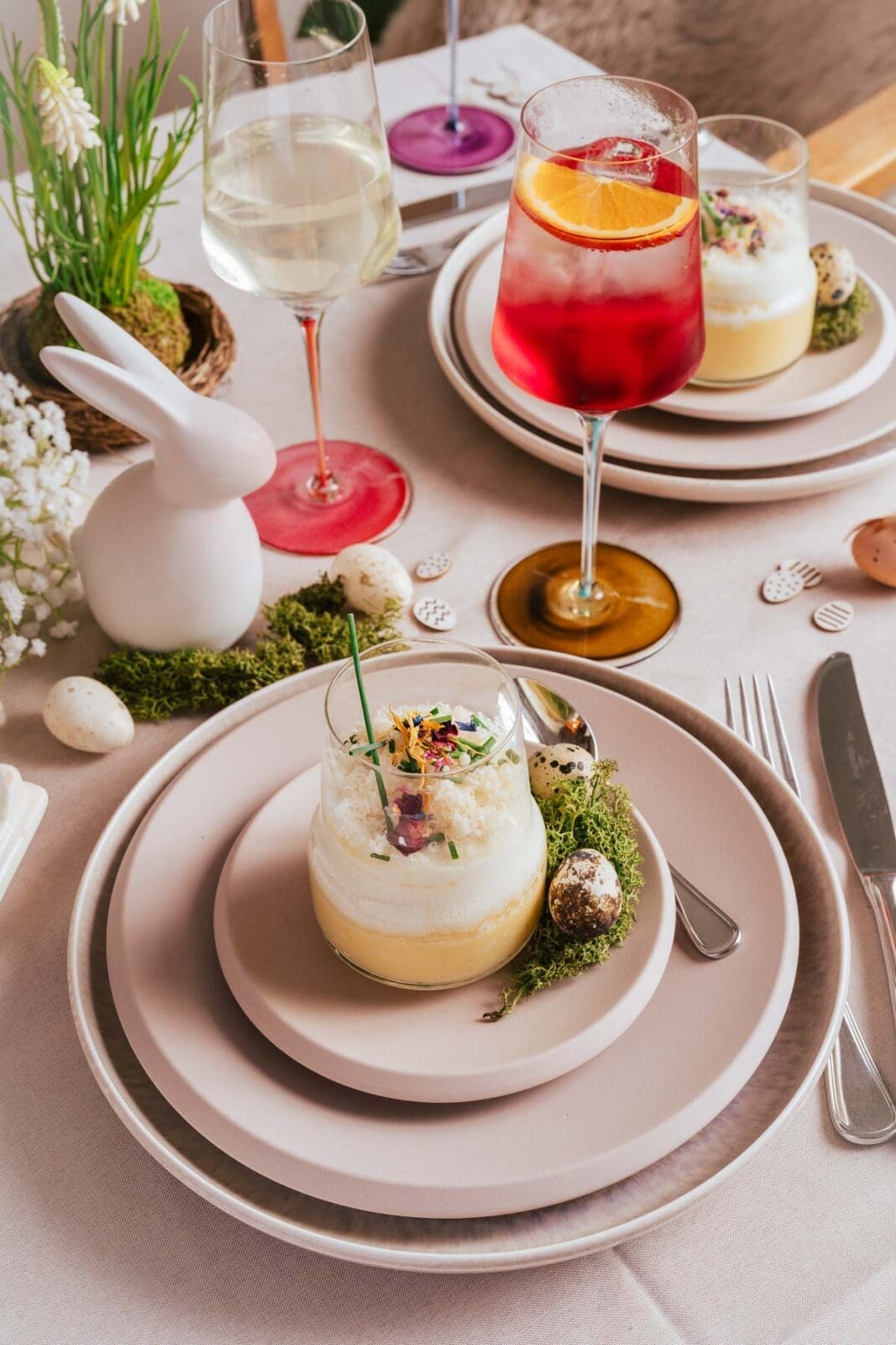 Ei im Glas mit Kartoffelpüree – Einfaches Rezept für den Osterbrunch 4 Entdeckt unser Rezept für Ei im Glas mit cremigem Kartoffelpüree. Perfekt vorzubereiten und ideal für den (Oster)brunch – so einfach geht's!