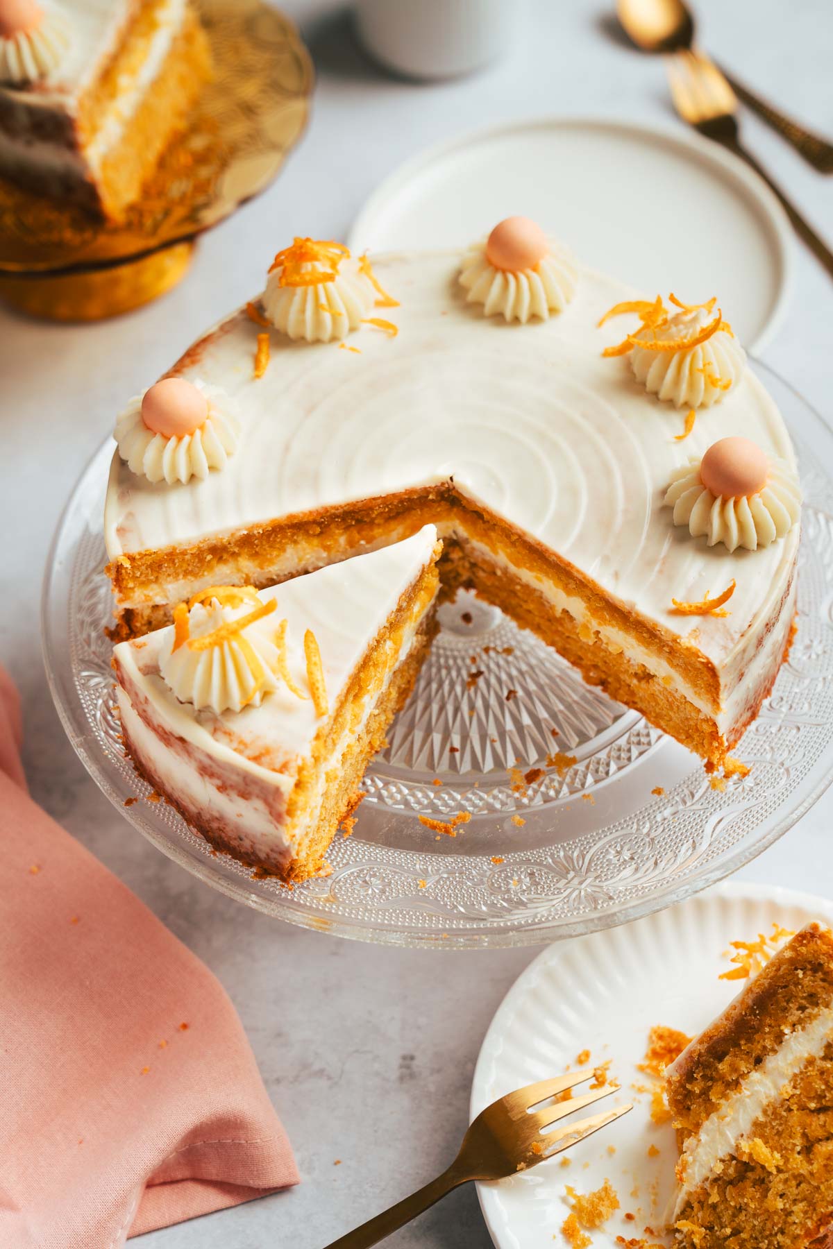 Carrot Cake ohne Nüsse mit Mascarpone-Frischkäse-Creme