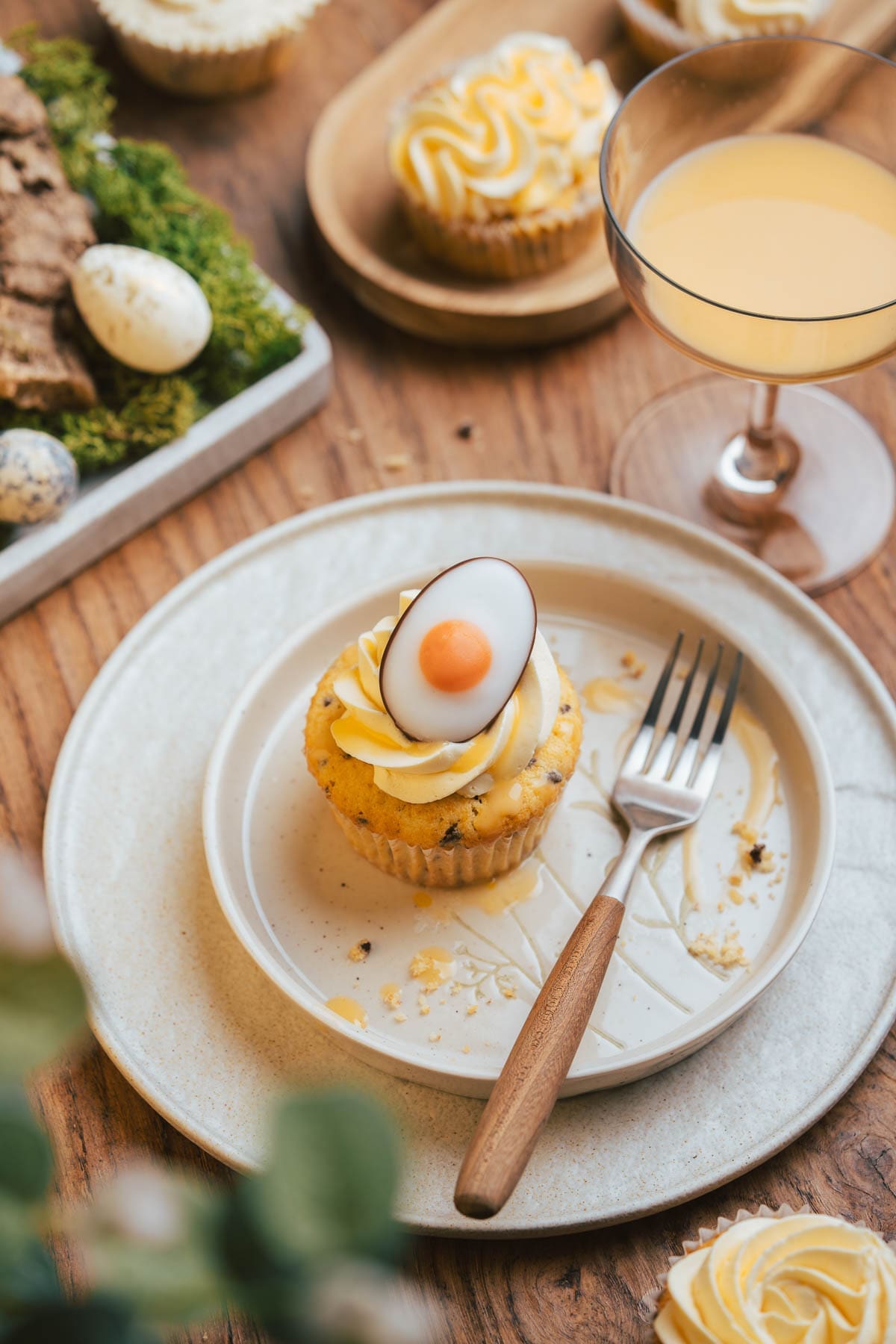 Eierlikör Cupcakes – Unser cremiger Frühlingsliebling mit Frosting