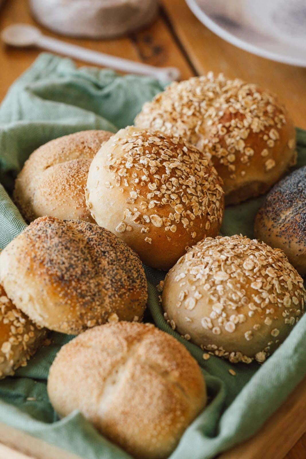 Rezept für fluffige dänische Kartoffelbrötchen direkt aus dem Ferienhaus! Unsere Frühstücksidee für den perfekten Urlaubsgenuss.