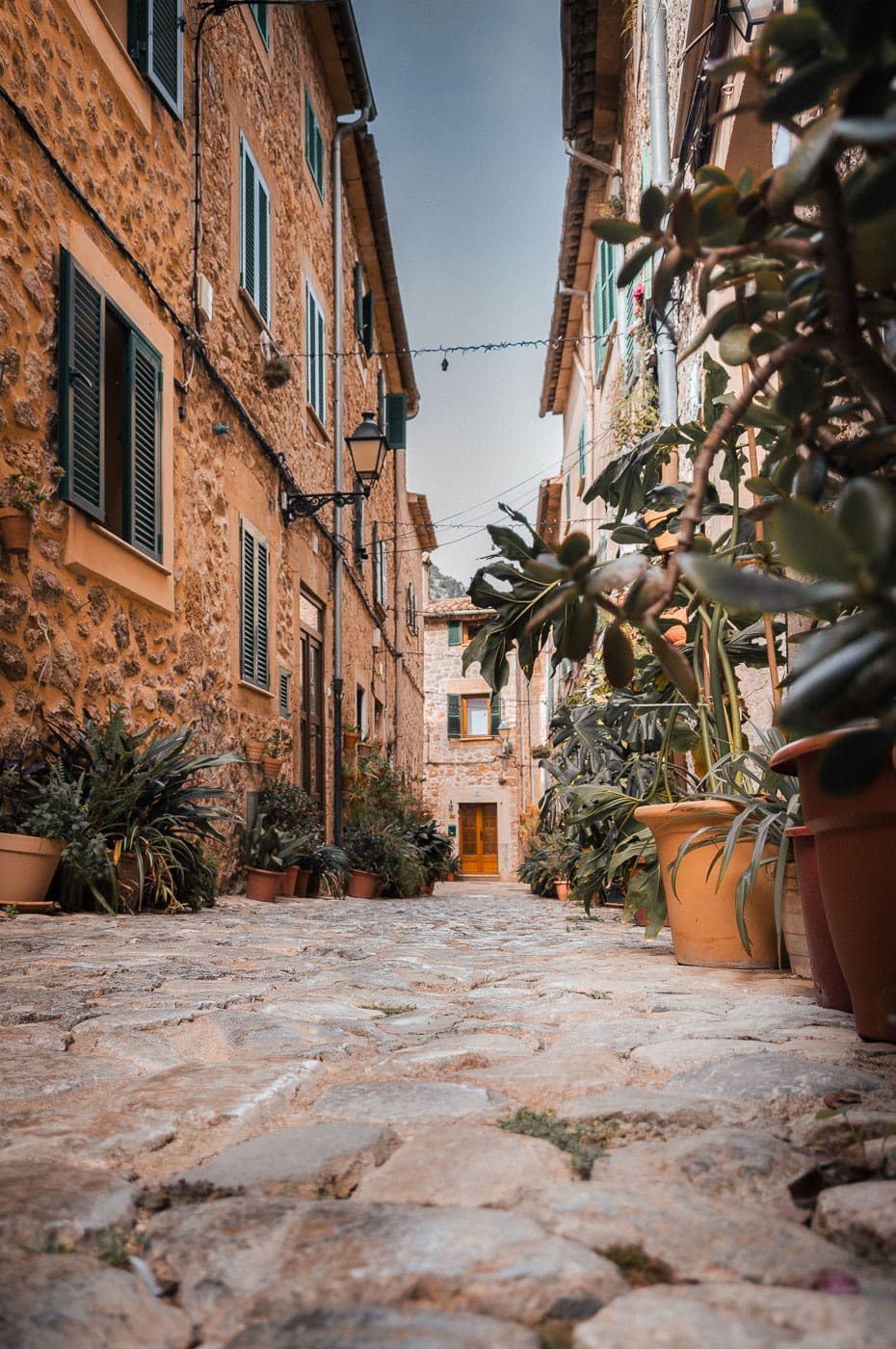 Saftiger mallorquinischer Mandelkuchen - Ein Rezept ganz ohne Mehl 2 Mallorca2024 100 | Das Mandelkuchen-Rezept, das uns auf Mallorca begeistert hat! Wir zeigen euch, wie ihr diesen saftigen Klassiker ganz einfach zu Hause nachbacken könnt. So schmeckt der Urlaub!