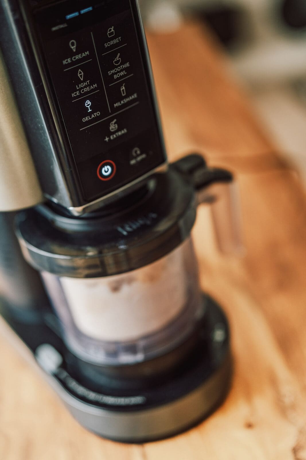 Vanilleeis im Ninja Creami zubereiten – cremiges Gelato Rezept mit Ei