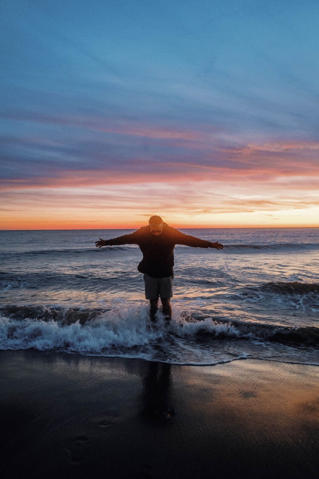 Herbstlicht über der Nordsee – Dänemarks Nordwestküste zeigt sich im Spätsommer von ihrer ruhigsten Seite.
