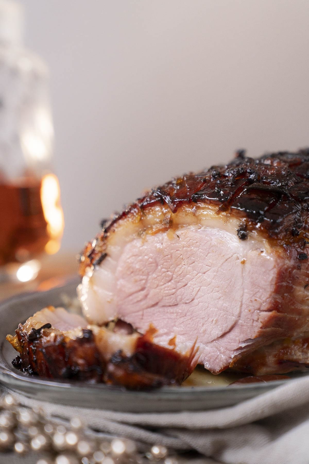 Krustenbraten mit Orangen-Whisky-Glasur